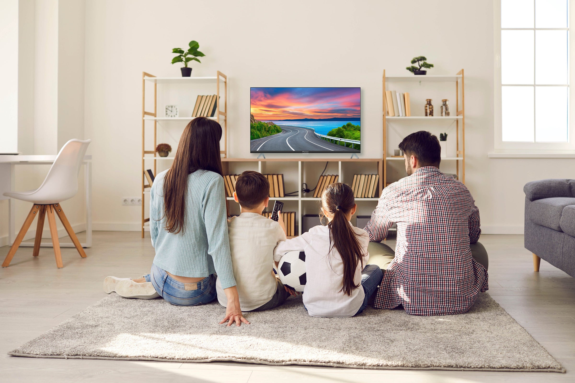 Pioneer Mini-LED QLED TV